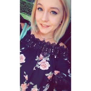 Meet your Posher, Marissa